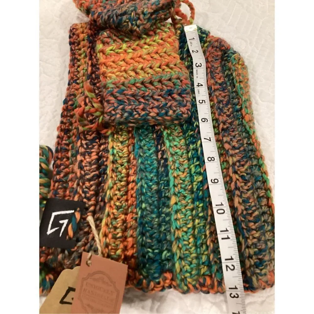 Handcrafted Hood With Wrist Warmers